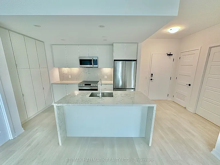 415 Sea Ray Ave #210 — Photo 19