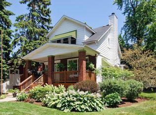 618 N Lombard Ave, Oak Park, IL 60302