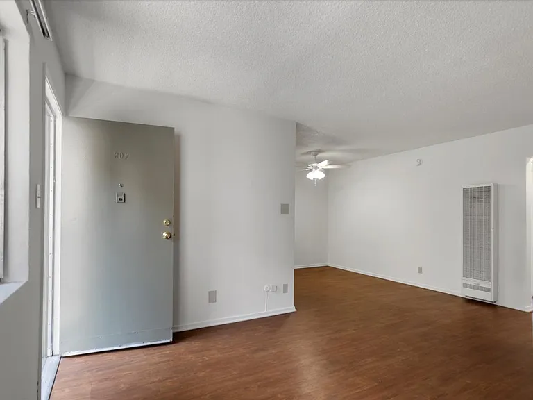 749 Garland Ave — Photo 18