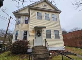 378-380 Church St, Torrington, CT 06790