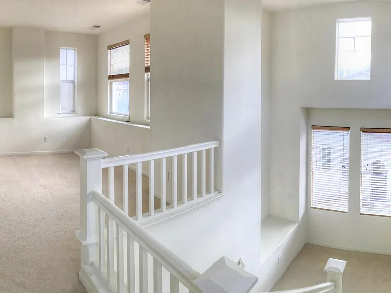 Loft (3rd Floor)