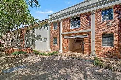 427 Anastasia Ave #11 Photo 1