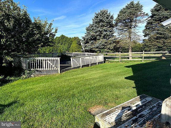 5th image of 1476 Steelville Rd