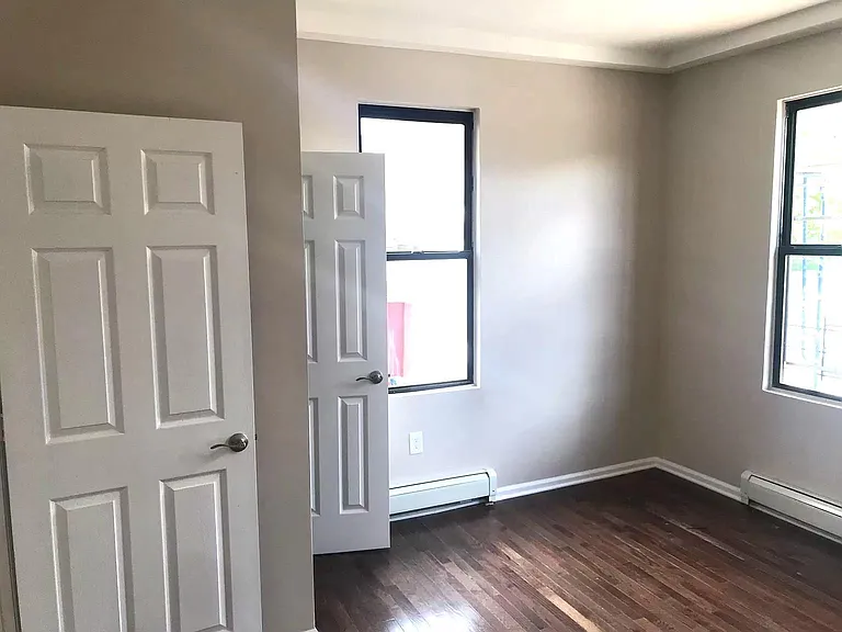 1324 Clinton Ave #8 — Photo 5