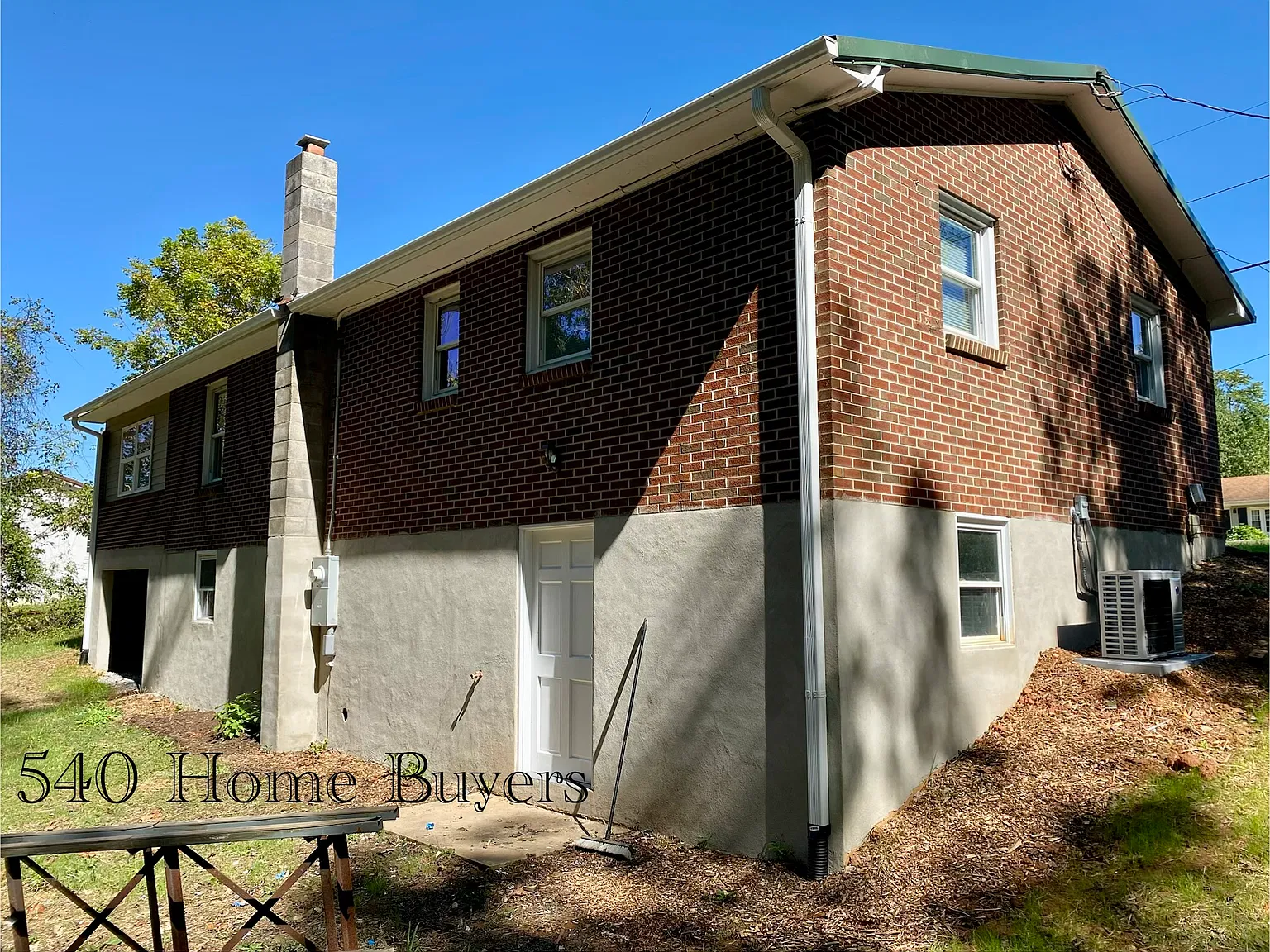 4 bed, $1,650 — Photo 4