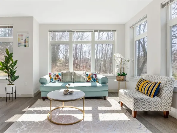 99 Tremont St Unit 218, Boston, MA 02135