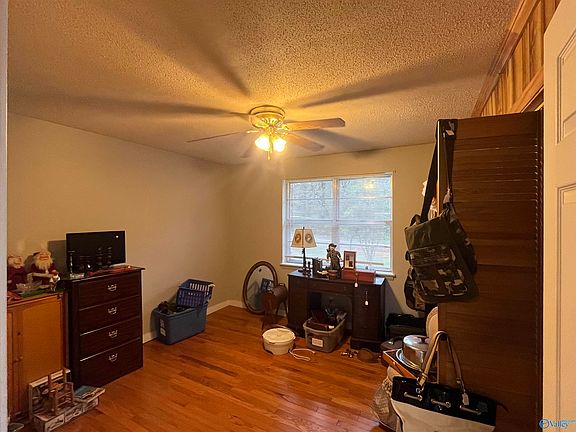 5th image of 1035 Portwood Dr