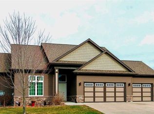 641 Galway Dr, Iowa City, IA 52246