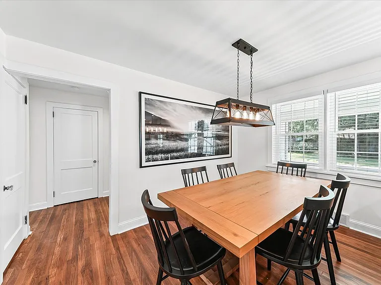 8 Stanton Ave — Photo 13