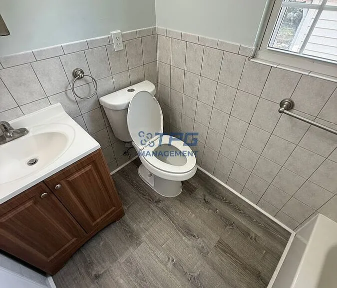245 N 19th St #2 — Photo 14