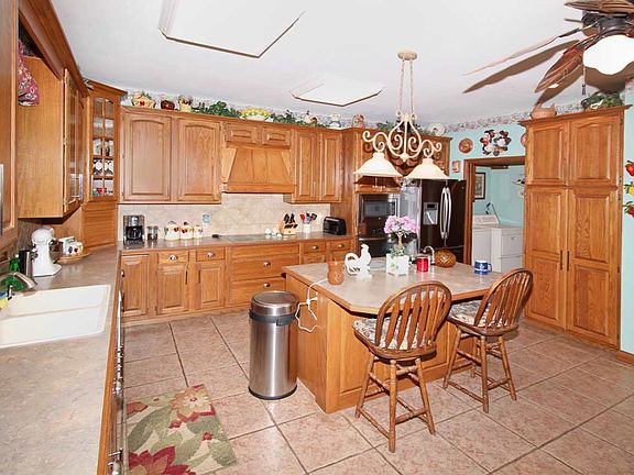 4th image of 4717 SE 180th St