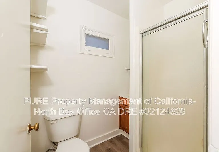 2107B Montgomery Dr — Photo 11