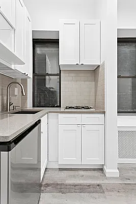 Rented by Compass | media 11