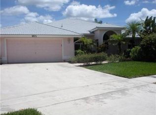 151 Waterway Rd, Royal Palm Beach, FL 33411