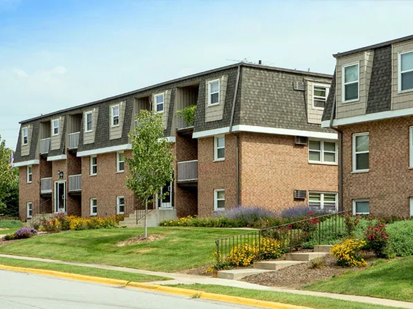 Viewpointe Apartment Homes