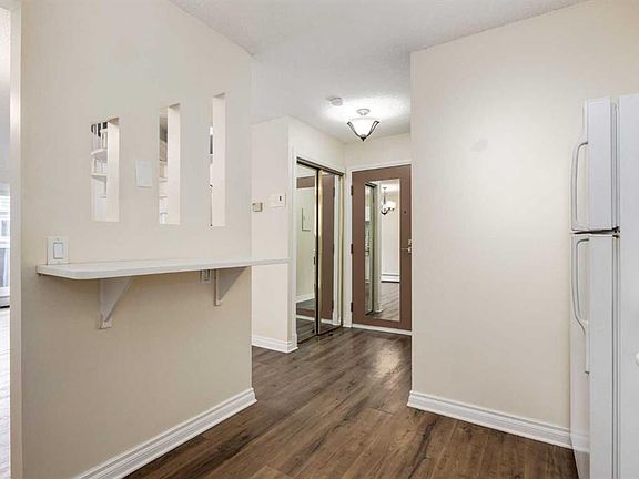 5th image of 730 S 2nd Ave NW #303