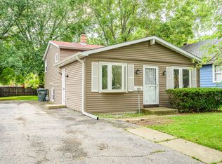 335 Lorraine Ave, Waukegan, IL 60085