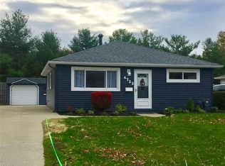 4723 Willowbrook Dr, Mentor, OH 44060