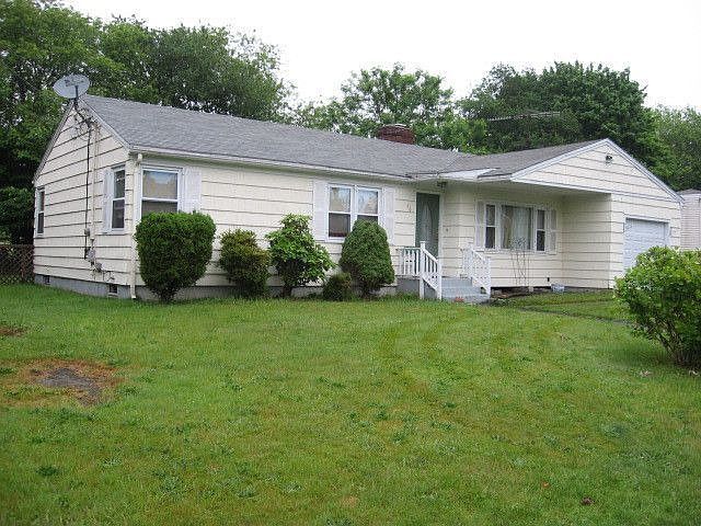 2nd image of 46 Dudley Ave