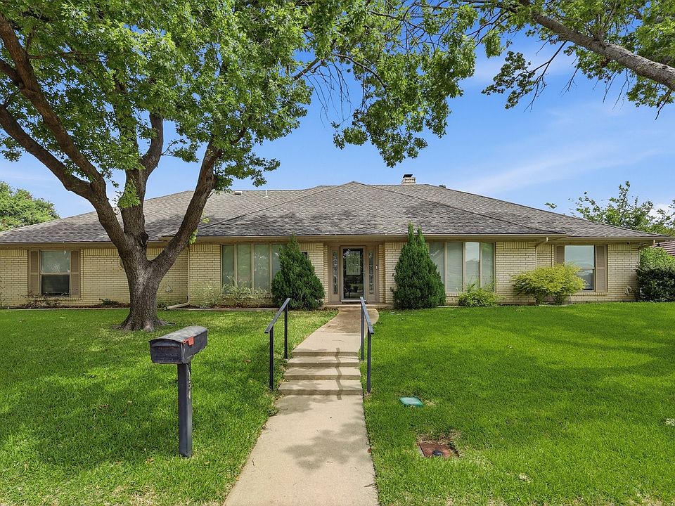 1st image of 4500 French Lake Dr