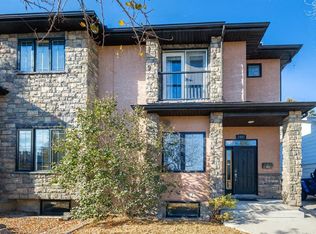 1421 E 40th St SW, Calgary, AB T3C1W8