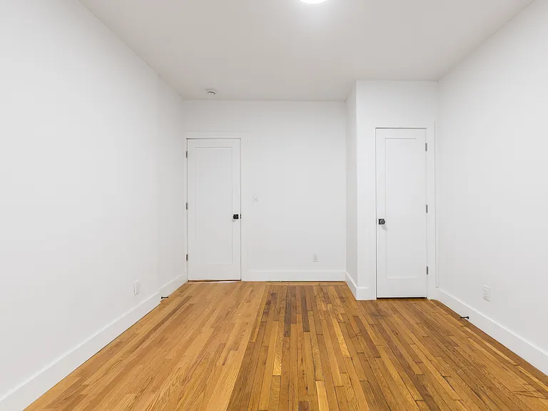 624 W 176th St #38 — Photo 15