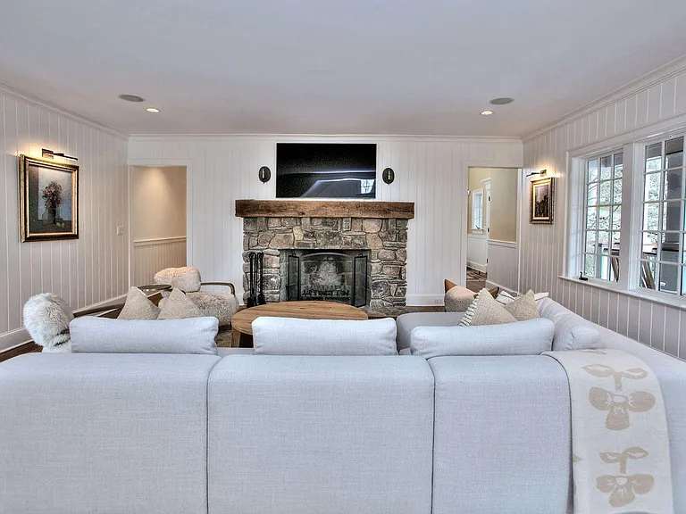 15 Catamount Rd — Photo 38