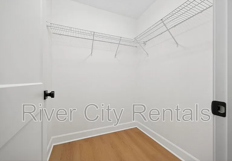 5512 Crockett Ct — Photo 12