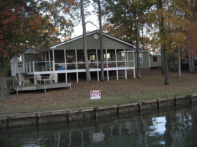 1st image of 120 Haralson Dr