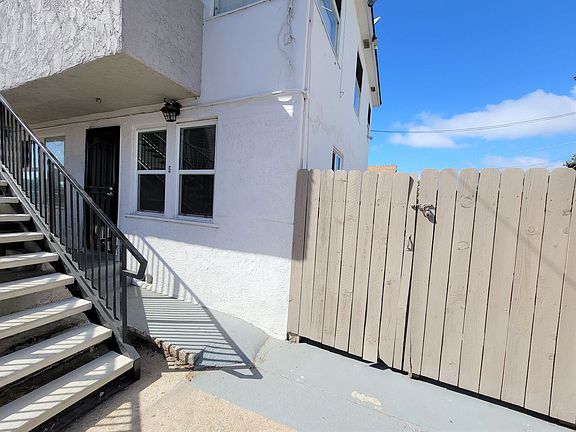 3rd image of 2272-74 Kearney Ave #5