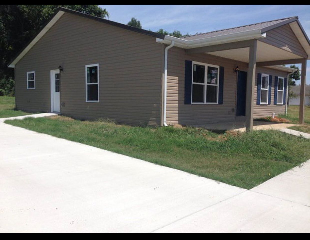 216 E Cherry St, Pembroke, KY 42266 Zillow