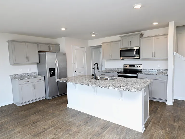 352 Sandbach Rd — Photo 23