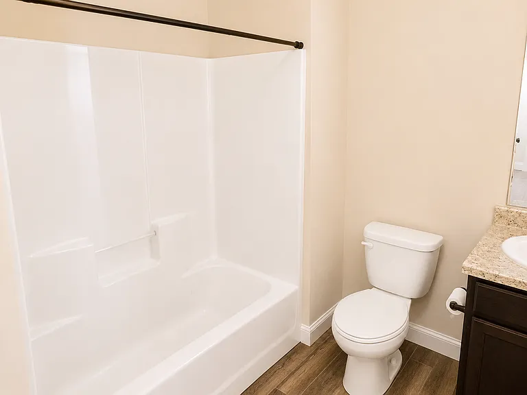 107 Truman Ct — Photo 13