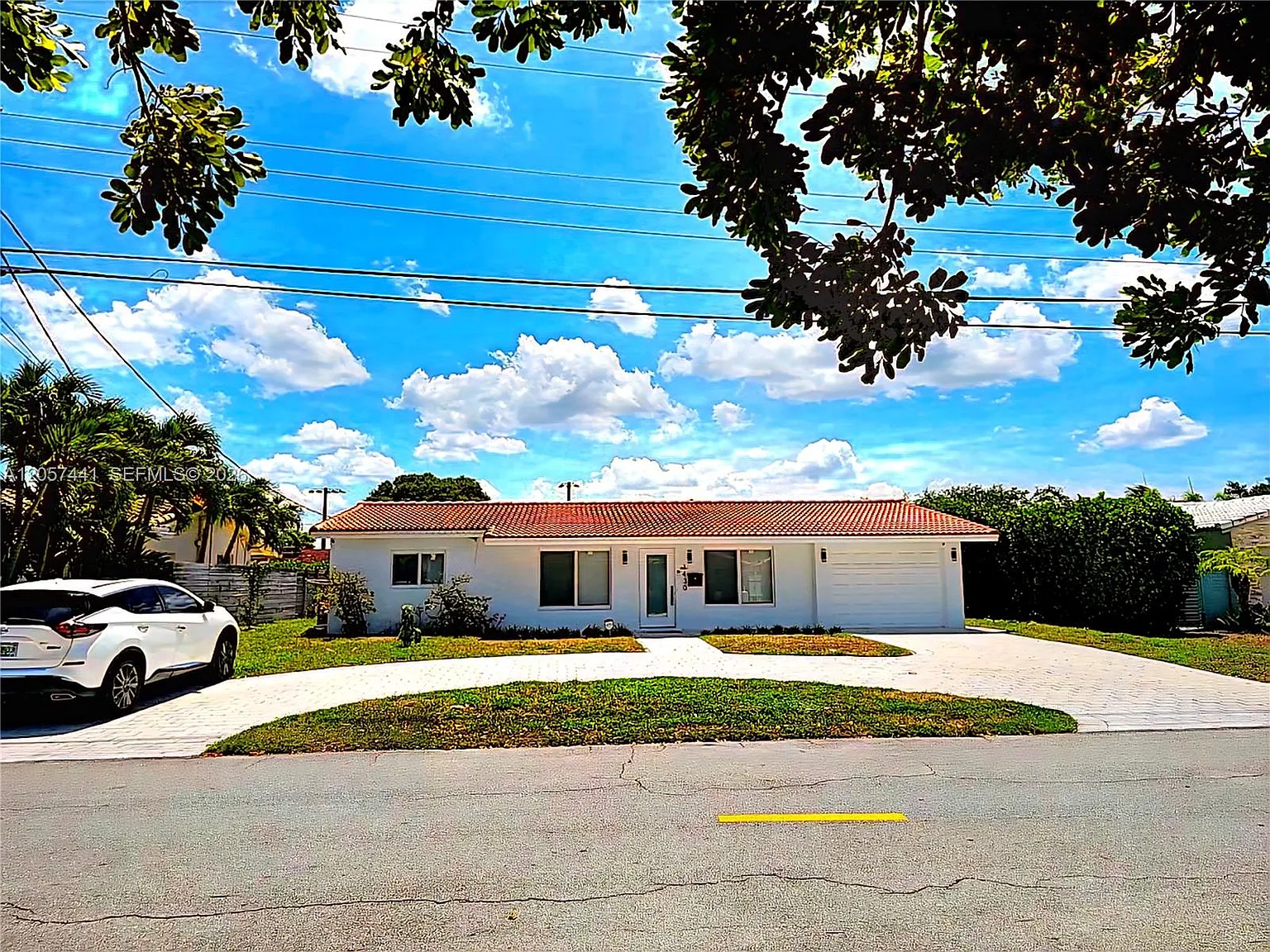 Coral Ridge Isles — Photo 1