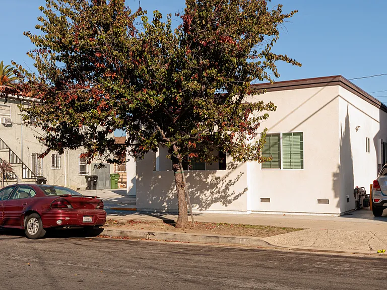 8312 S Harvard Blvd — Photo 30
