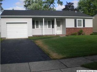 122 Georgetown Rd, Toms River, NJ 08757