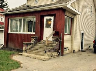 28 Mineral Springs Rd, Buffalo, NY 14210