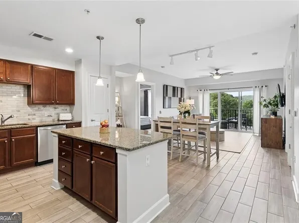 200 River Vista Dr Unit 541, Atlanta, GA 30339