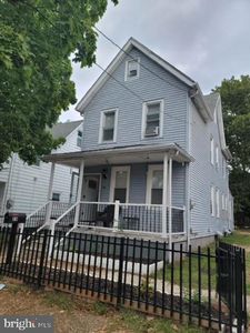 28 Church St, Camden, NJ, 08105