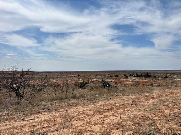 4th image of 30389 E County Road 1360 Rd