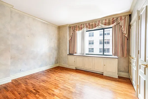 Sold by Brown Harris Stevens | media 25