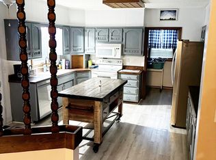14721 W 94th Ter, Lenexa, KS 66215