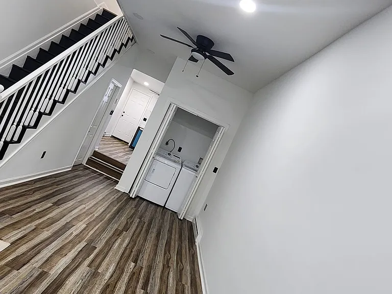 3502 E Lombard St — Photo 2