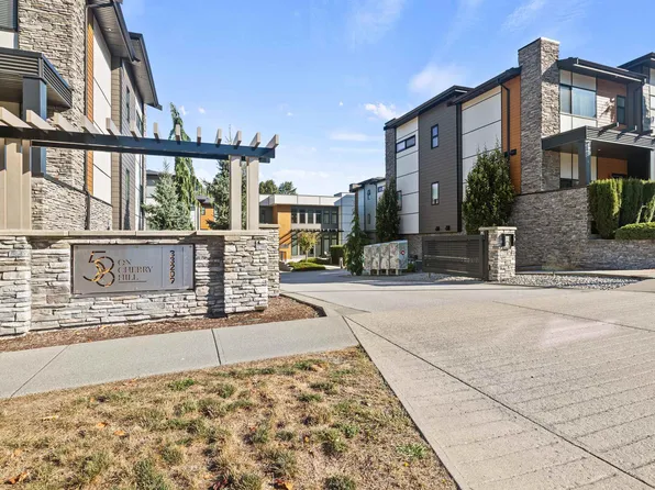 33209 Cherry Ave #11, Mission, BC V2V 0G8