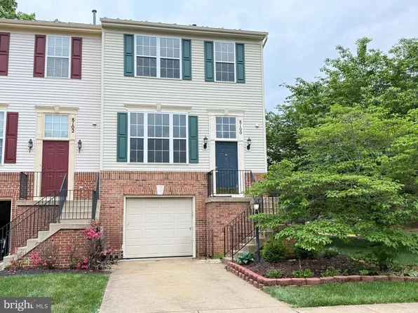 8100 Cerromar Way, Gainesville, VA 20155