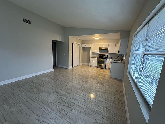 2nd image of 471 N Briarcreek Point #471