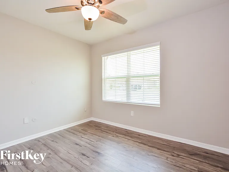 353 American Holly Ave — Photo 11