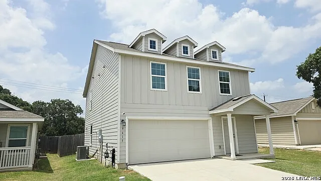 4 bed, 2.5 bath, 1955 sqft, $1,775 — Photo 2