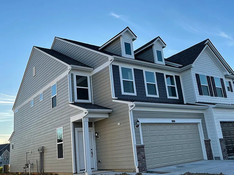 14213 Bay Willow Dr — Photo 1