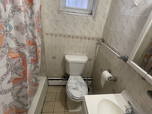 3rd image of 4157 De Reimer Ave #1
